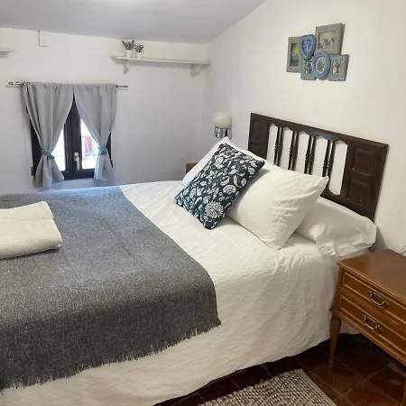 Cuatro Cantones - Con Barbacoa Lejlighed *